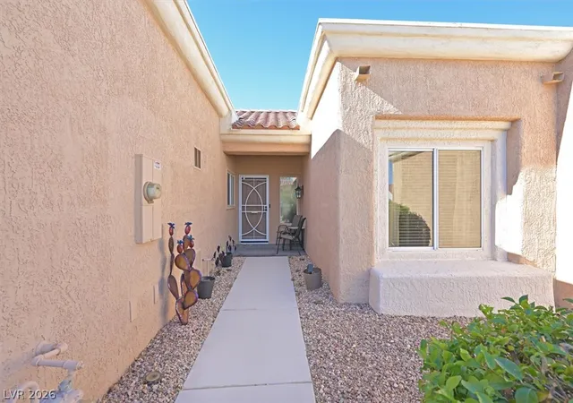 Photo 2 of Townhouse for sale at 10008 Bundella Dr, Las Vegas, NV 89134 | MLS# 2810046 | Listing updated on 2026-09-29