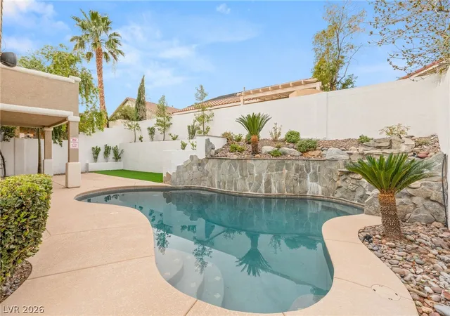 Photo 3 of Single family home for sale at 1870 Desert Forest Wy, Henderson, NV 89012 | MLS# 2810315 | Listing updated on 2026-10-03