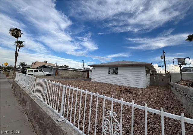 Photo 3 of Single family home for sale at 6325 Elton Ave, Las Vegas, NV 89107 | MLS# 2811169 | Listing updated on 2026-09-04