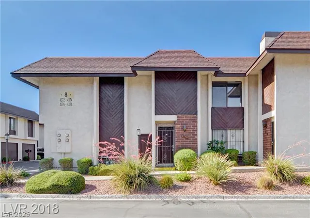 Photo 3 of Townhouse for sale at 4376 Shortleaf St, Las Vegas, NV 89119 | MLS# 2810293 | Listing updated on 2026-09-29