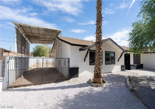 Photo 4 of Single family home for sale at 4540 E Philadelphia Ave, Las Vegas, NV 89104 | MLS# 2811362 | Listing updated on 2026-10-03