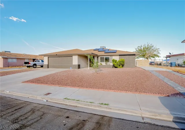 Photo 2 of Sale Pending at 321 Lakehurst Rd, Las Vegas, NV 89145 | MLS# 2811287 | Listing updated on 2026-09-08