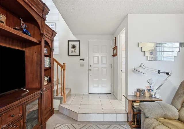 Photo 3 of Single family home for sale at 937 Plantation Acres St, Henderson, NV 89014 | MLS# 2811111 | Listing updated on 2026-09-14