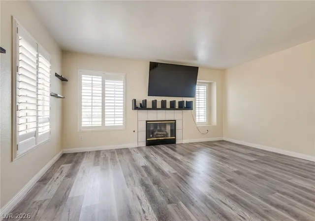 Photo 4 of Townhouse for sale at 216 Bastrop St, Henderson, NV 89074 | MLS# 2811352 | Listing updated on 2026-09-23