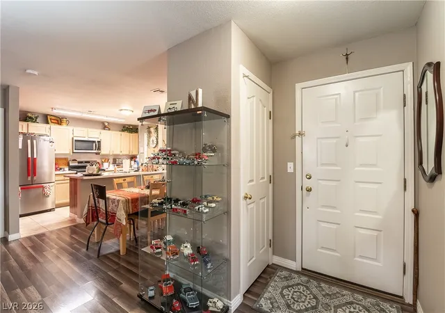 Listing Photo 1 - Condo for sale in building located at 8452 Boseck Dr, Las Vegas, NV 89145 - Unit #123