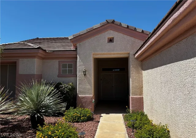 Photo 2 of Single family home for sale at 481 Dalgreen Pl, Henderson, NV 89012 | MLS# 2811509 | Listing updated on 2026-09-12