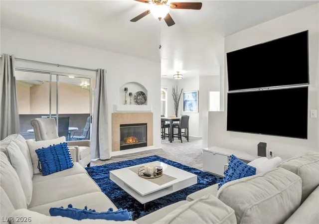 Listing Photo 5 - Condo for sale in building located at 8709 Red Rio Dr, Las Vegas, NV 89128 - Unit #203