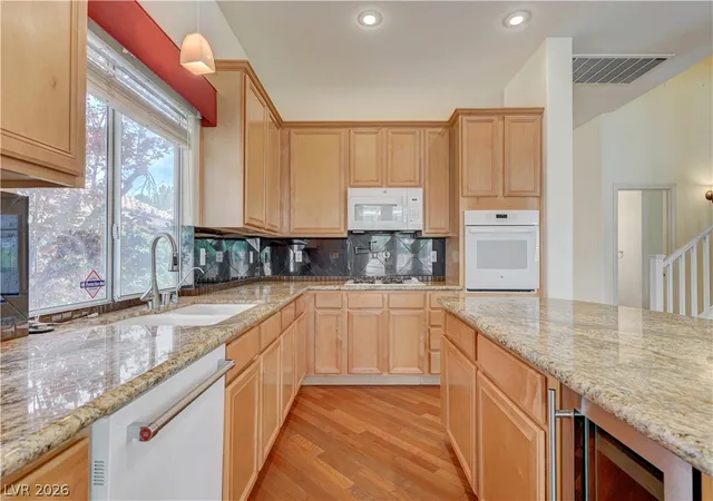 Photo 1 of Single family home for sale at 33 Staghorn St, Henderson, NV 89012 | MLS# 2811587 | Listing updated on 2026-10-03