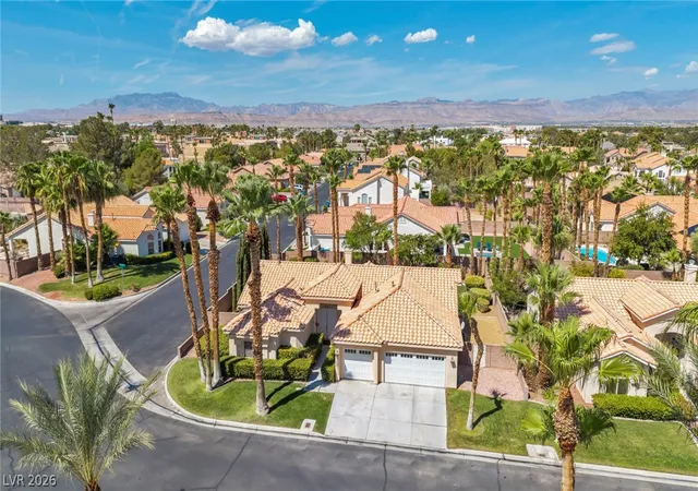 Photo 2 of Sale Pending at 5569 Wild Olive St, Las Vegas, NV 89118 | MLS# 2811676 | Listing updated on 2026-08-31