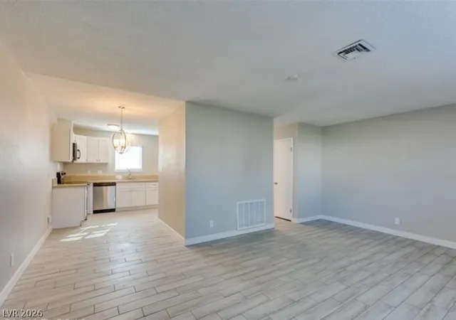 Photo 3 of Sale Pending at 135 Greenbriar Townhouse Wy, Las Vegas, NV 89121 | MLS# 2811827 | Listing updated on 2026-09-04
