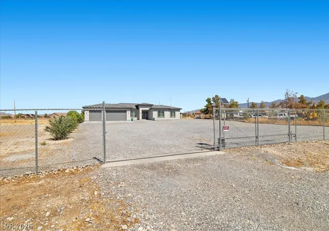 Photo 2 of Single family home for sale at 2610 Banyon St, Pahrump, NV 89048 | MLS# 2810480 | Listing updated on 2026-08-31
