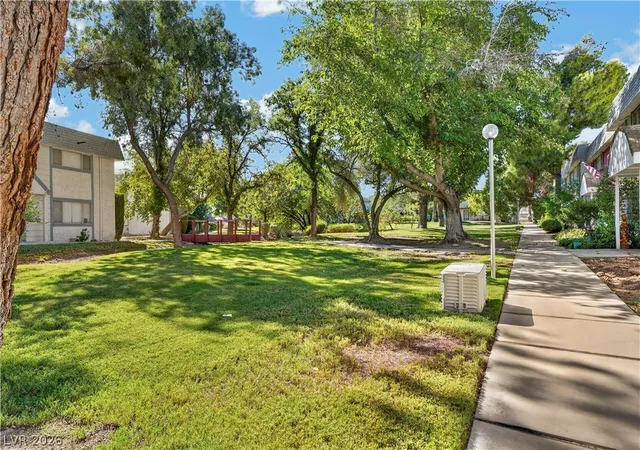 Photo 2 of Townhouse for sale at 185 Pecos Wy #6, Las Vegas, NV 89121 | MLS# 2810500 | Listing updated on 2026-09-08