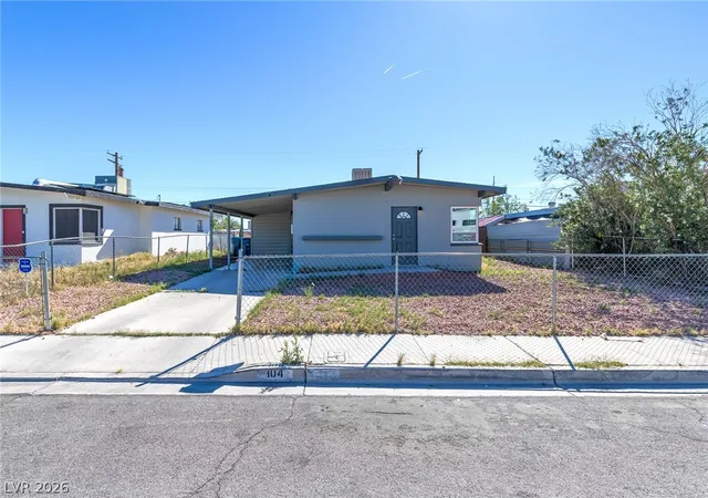 Photo 1 of Single family home for sale at 104 Stanford St St, Las Vegas, NV 89107 | MLS# 2811848 | Listing updated on 2026-09-10