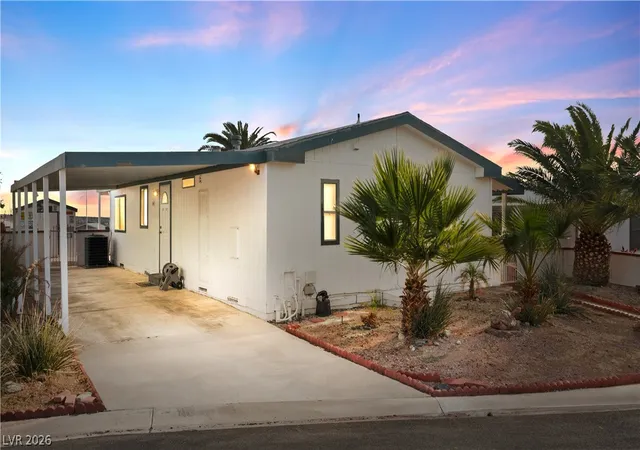Manufactured home for sale at 1655 Granada St, Laughlin, NV 89029 | MLS# 2812105