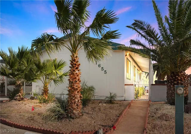 Photo 3 of Manufactured home for sale at 1655 Granada St, Laughlin, NV 89029 | MLS# 2812105 | Listing updated on 2026-09-21