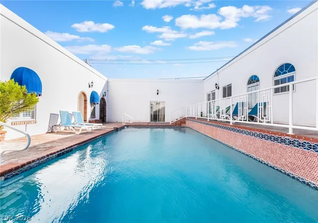 Photo 2 of Single family home for sale at 909 Cashman Dr, Las Vegas, NV 89107 | MLS# 2812121 | Listing updated on 2026-09-04