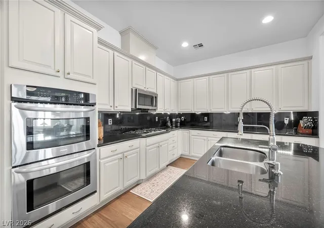 Photo 4 of Single family home for sale at 7850 Carolyn Lee St, Las Vegas, NV 89131 | MLS# 2812159 | Listing updated on 2026-09-19