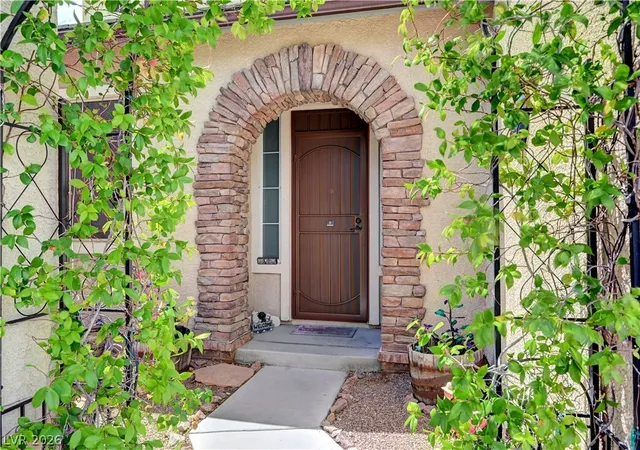 Photo 4 of Single family home for sale at 6937 Benson Ferry St, Las Vegas, NV 89149 | MLS# 2811879 | Listing updated on 2026-09-15