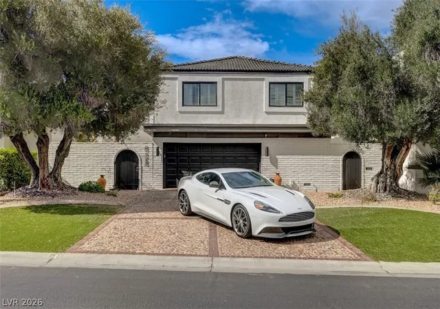 Single family home for sale at 828 Vegas Valley Dr, Las Vegas, NV 89109 | MLS# 2812269