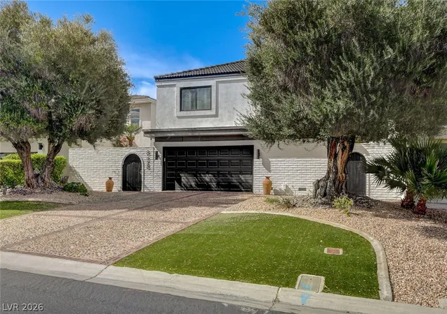 Photo 2 of Single family home for sale at 828 Vegas Valley Dr, Las Vegas, NV 89109 | MLS# 2812269 | Listing updated on 2026-09-11