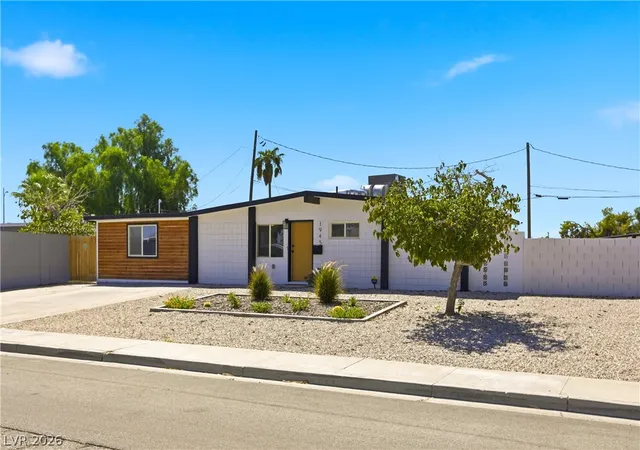 Photo 2 of Single family home for sale at 1945 Palma Vista Ave, Las Vegas, NV 89169 | MLS# 2812350 | Listing updated on 2026-09-09