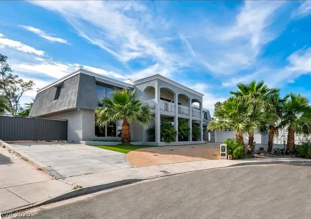 Photo 1 of Mansion for sale at 1400 Maria Elena Dr, Las Vegas, NV 89104 | MLS# 2812509 | Listing updated on 2026-09-03