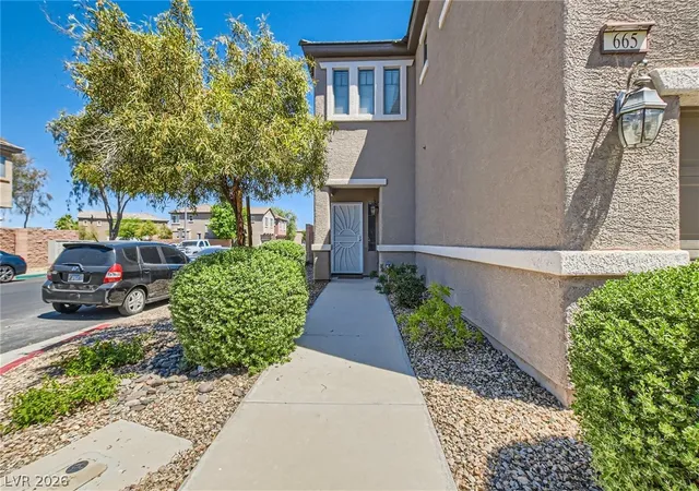 Photo 4 of Single family home for sale at 665 Calamus Palm Pl, Henderson, NV 89011 | MLS# 2812447 | Listing updated on 2026-09-12