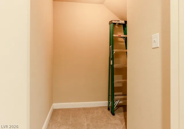 Listing Photo 5 - Condo for sale in building located at 7644 Vly Grn Dr, Las Vegas, NV 89149 - Unit #202
