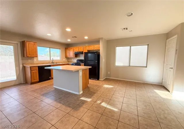Photo 3 of Sale Pending at 4446 Avery Park Ave, Las Vegas, NV 89110 | MLS# 2812515 | Listing updated on 2026-09-06