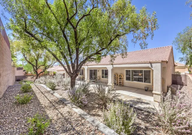 Photo 4 of Single family home for sale at 3059 Canal Walk Rd, Henderson, NV 89052 | MLS# 2812308 | Listing updated on 2026-10-02