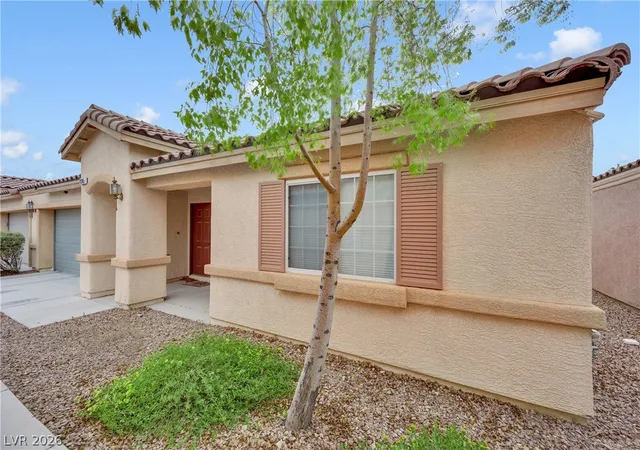 Photo 3 of Townhouse for sale at 9305 Cranesbill Ct, Las Vegas, NV 89149 | MLS# 2812695 | Listing updated on 2026-10-01