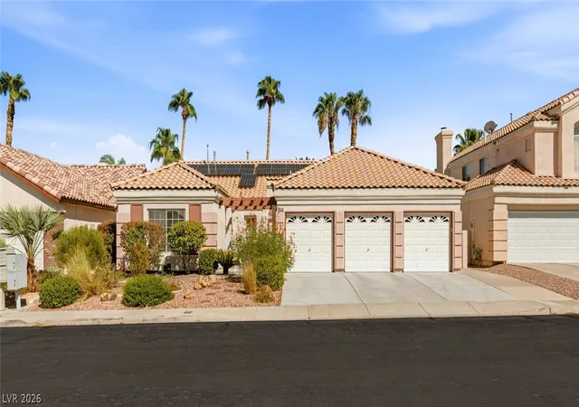 Photo 1 of Single family home for sale at 9034 Ridgepointe Wy, Henderson, NV 89074 | MLS# 2812025 | Listing updated on 2026-09-04
