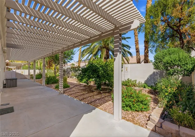 Photo 2 of Single family home for sale at 9034 Ridgepointe Wy, Henderson, NV 89074 | MLS# 2812025 | Listing updated on 2026-09-04