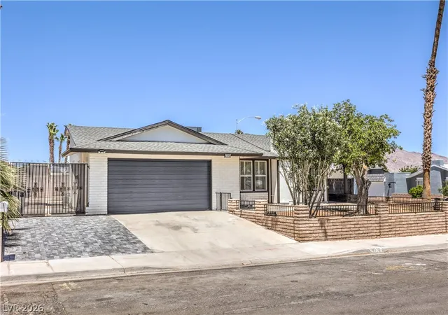 Photo 2 of Single family home for sale at 4370 Lariat Dr, Las Vegas, NV 89121 | MLS# 2812846 | Listing updated on 2026-09-02