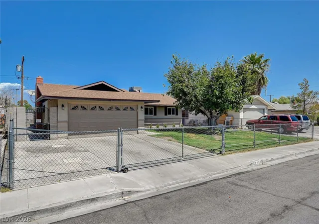 Photo 3 of Sale Pending at 4670 Marnell Dr, Las Vegas, NV 89121 | MLS# 2812393 | Listing updated on 2026-09-02