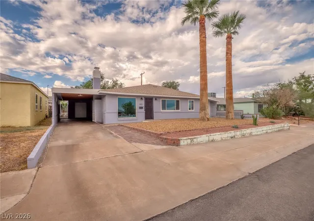Photo 2 of Sale Pending at 572 Federal St, Henderson, NV 89015 | MLS# 2812349 | Listing updated on 2026-08-31