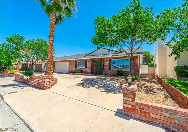 Photo 1 of Sale Pending at 4656 Skyland Dr, Las Vegas, NV 89121 | MLS# 2813021 | Listing updated on 2026-09-10