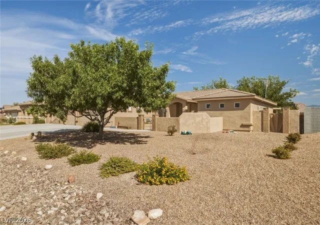 Photo 3 of Single family home for sale at 4940 Stubblefield Dr, Pahrump, NV 89061 | MLS# 2813051 | Listing updated on 2026-08-30
