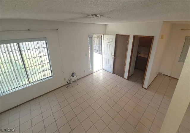 Photo 4 of Single family home for sale at 5312 Alpine Pl, Las Vegas, NV 89107 | MLS# 2812598 | Listing updated on 2026-09-03