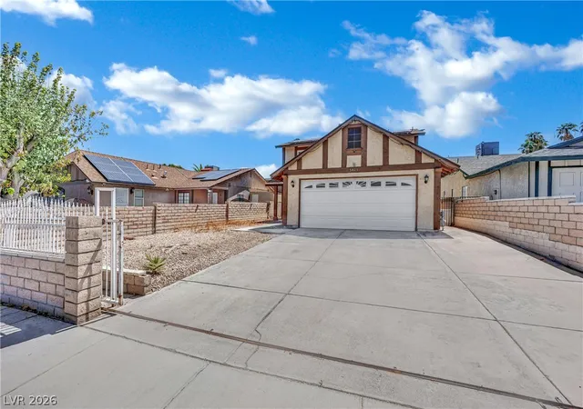 Photo 3 of Sale Pending at 5425 Alpaca Cir, Las Vegas, NV 89142 | MLS# 2811228 | Listing updated on 2026-09-19