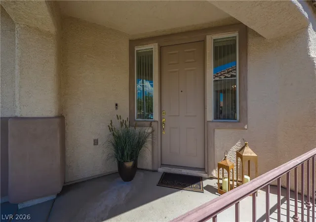 Photo 3 of Single family home for sale at 3018 Maple Valley St, Las Vegas, NV 89117 | MLS# 2812952 | Listing updated on 2026-10-07