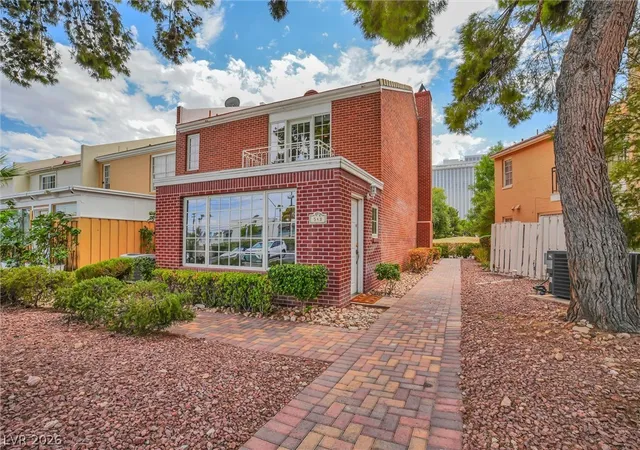 Photo 3 of Townhouse for sale at 548 Tam O Shanter, Las Vegas, NV 89109 | MLS# 2812916 | Listing updated on 2026-09-09