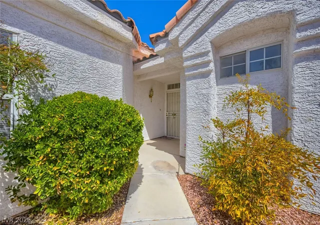 Photo 3 of Single family home for sale at 7848 Ben Hogan Dr, Las Vegas, NV 89149 | MLS# 2813301 | Listing updated on 2026-09-26