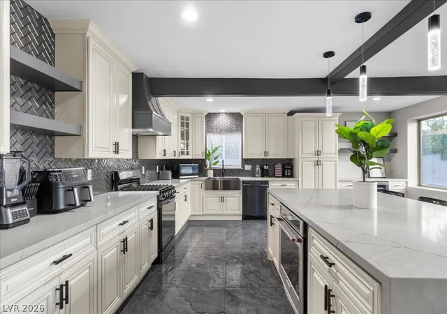 Photo 2 of Single family home for sale at 7061 S Valley View Blvd, Las Vegas, NV 89118 | MLS# 2812556 | Listing updated on 2026-09-03