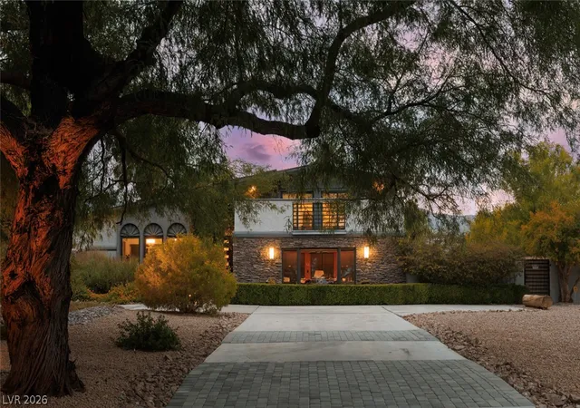 Photo 1 of Sale Pending at 5285 N Chieftain St, Las Vegas, NV 89149 | MLS# 2810225 | Listing updated on 2026-10-28