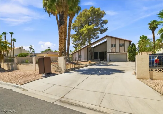 Photo 1 of Single family home for sale at 3075 Rosanna St, Las Vegas, NV 89117 | MLS# 2813321 | Listing updated on 2026-08-30