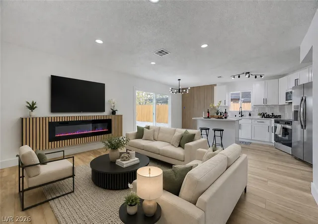 Photo 1 of Single family home for sale at 2253 La Puente St, Las Vegas, NV 89115 | MLS# 2813210 | Listing updated on 2026-09-15