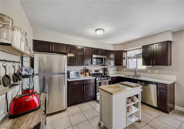 Photo 2 of Single family home for sale at 387 Marston Wy, Henderson, NV 89015 | MLS# 2813361 | Listing updated on 2026-09-12