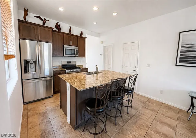Photo 3 of Townhouse for sale at 2723 Chinaberry Hill St, Laughlin, NV 89029 | MLS# 2813159 | Listing updated on 2026-09-06