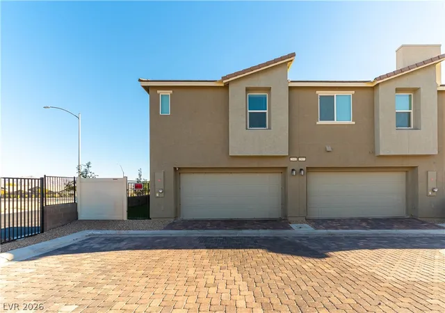 Photo 4 of Townhouse for sale at 2941 Dusty Yellow Ct, North Las Vegas, NV 89086 | MLS# 2811886 | Listing updated on 2026-09-29